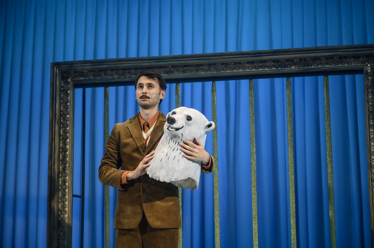 Морж, учитель и поэт