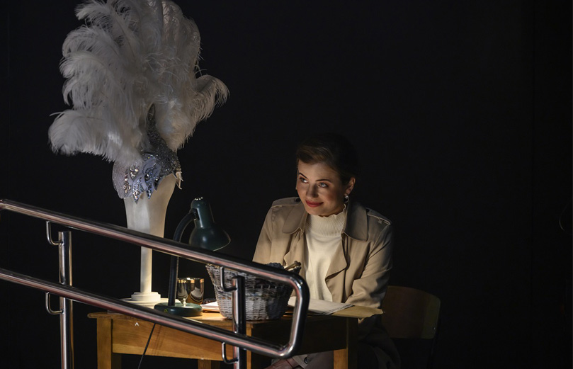 Третий звонок, господа!