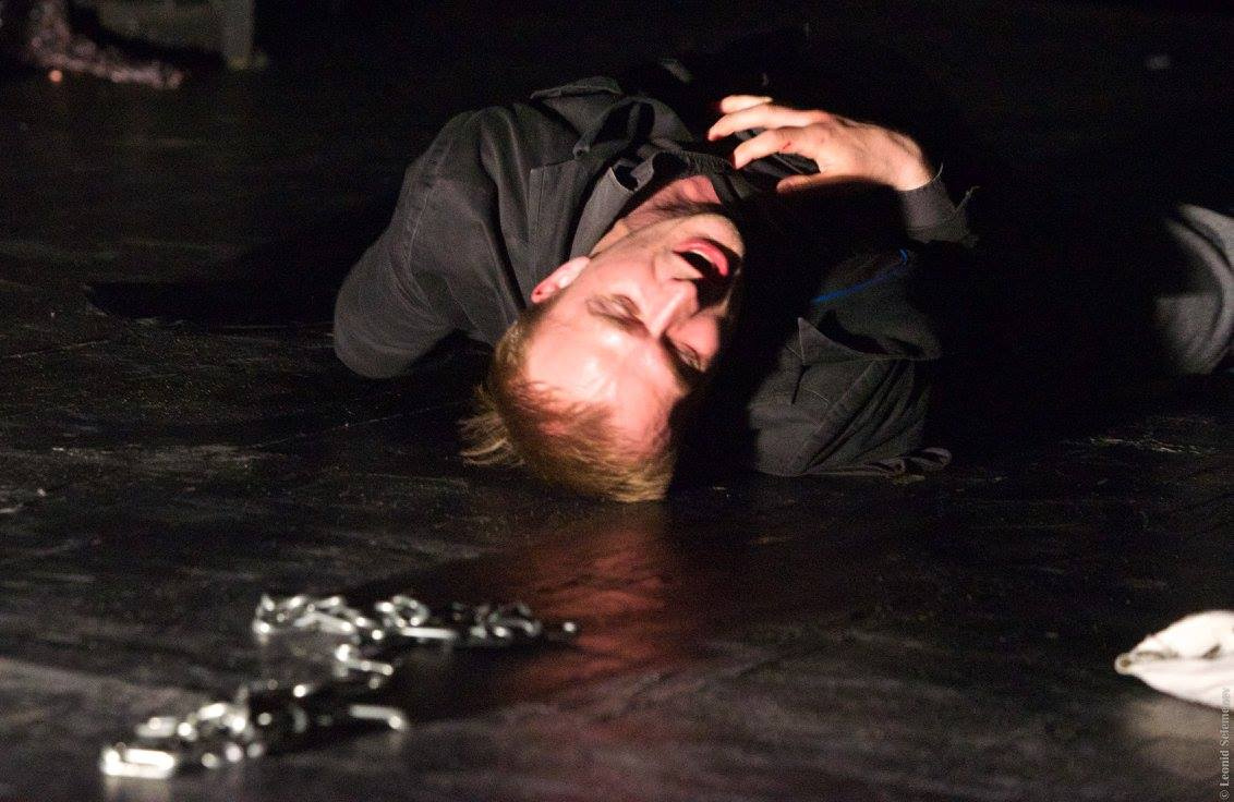 Самоубийца