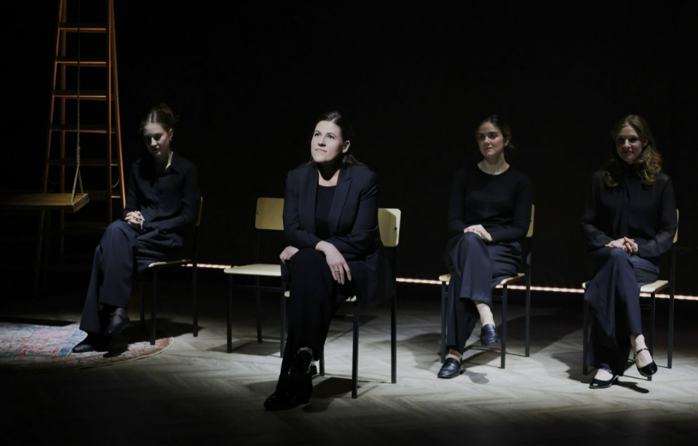 Люблю. Целую. Кеша. / Все письма только о любви